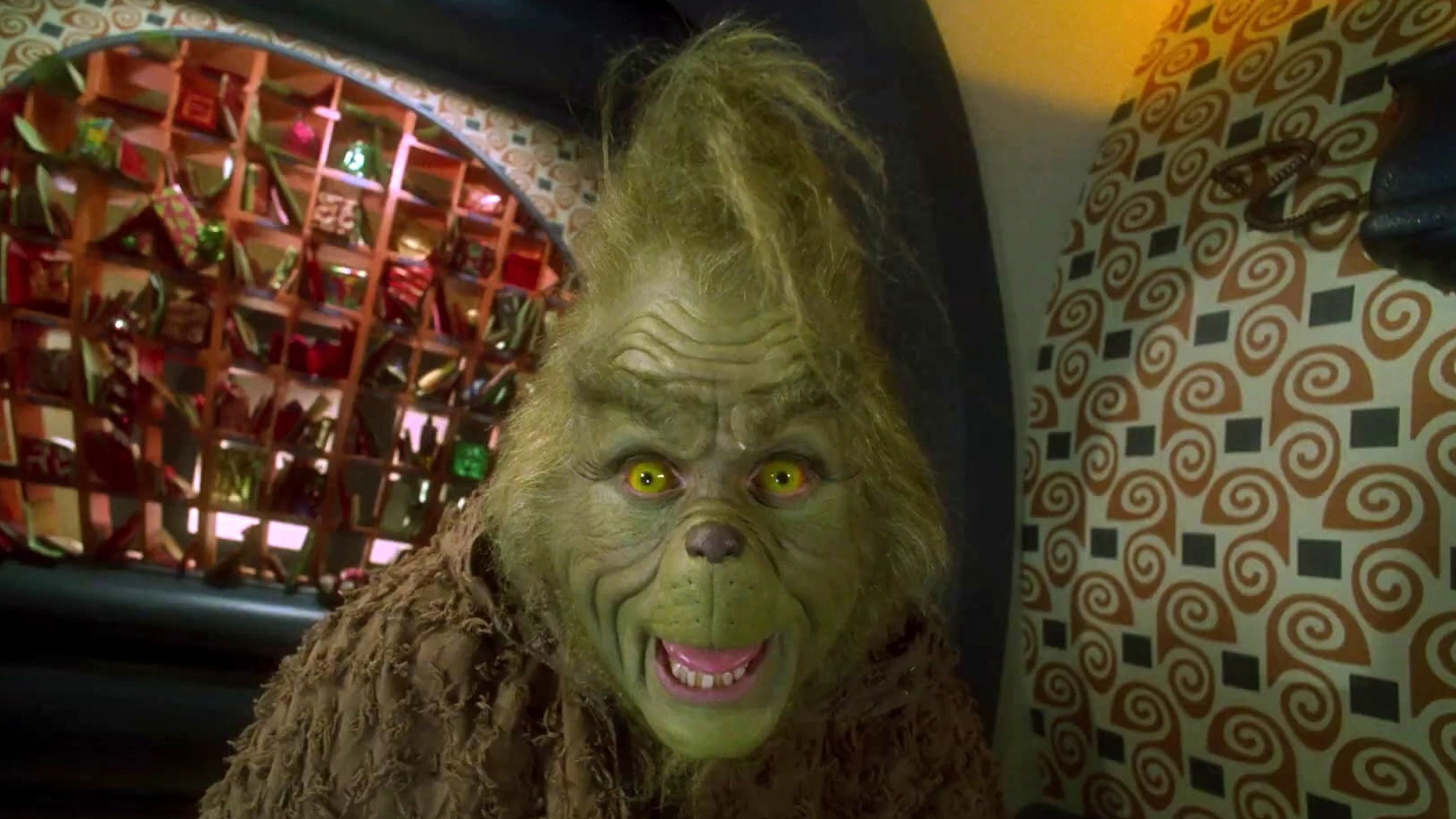 Dr. Seuss' How The Grinch Stole Christmas (25th Anniversary Trailer)