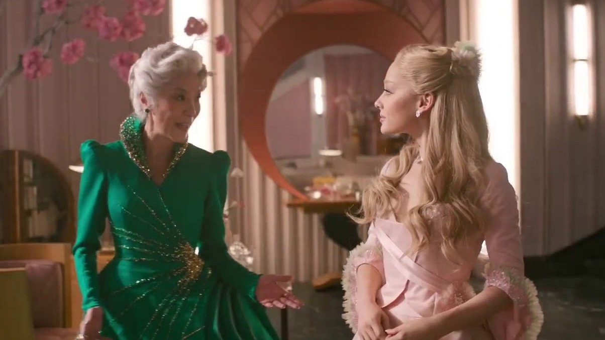Wicked: For Good: Glinda's Headquarters (Behind The Scenes)