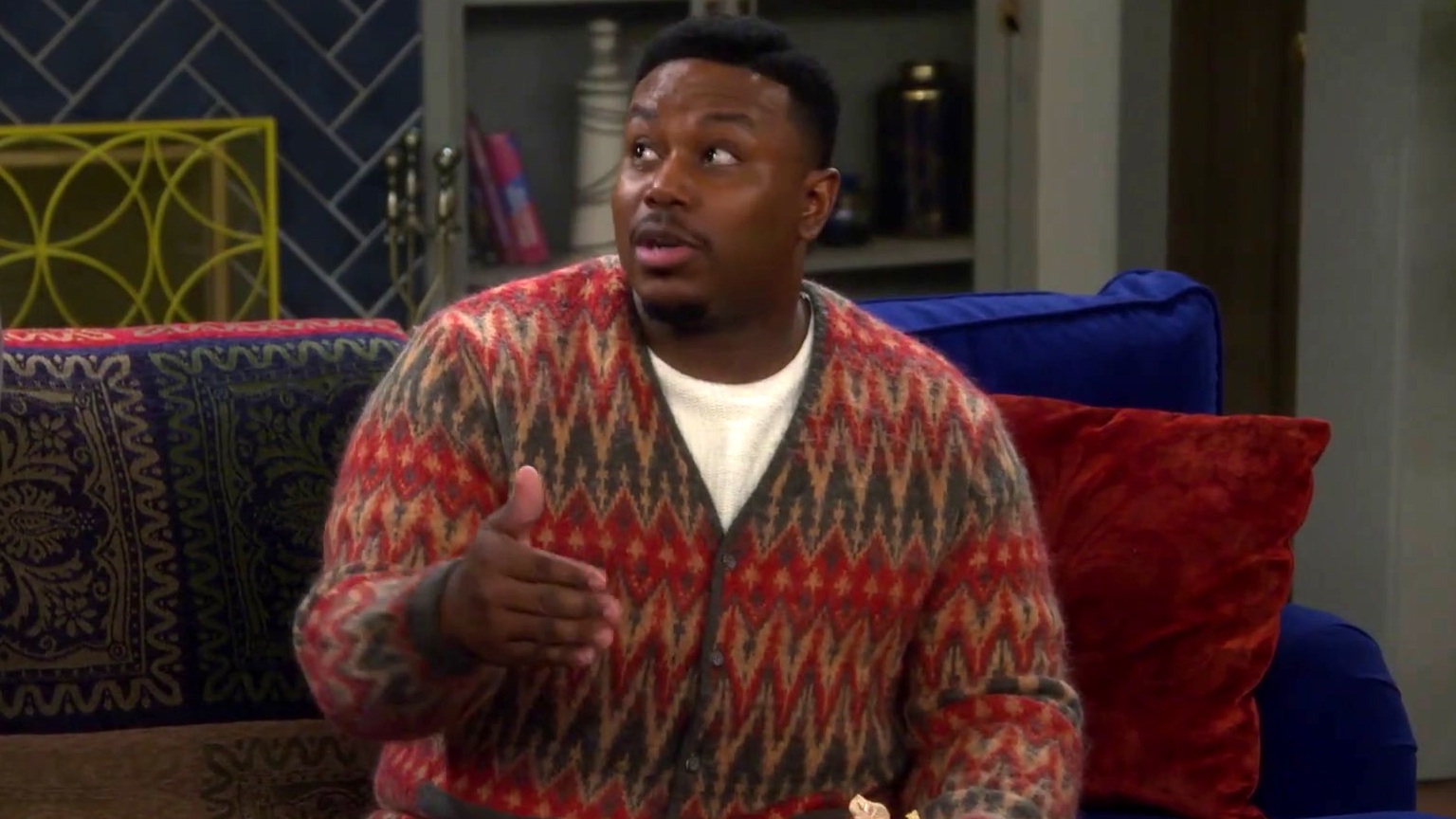The Neighborhood: Welcome To Secrets And Santa