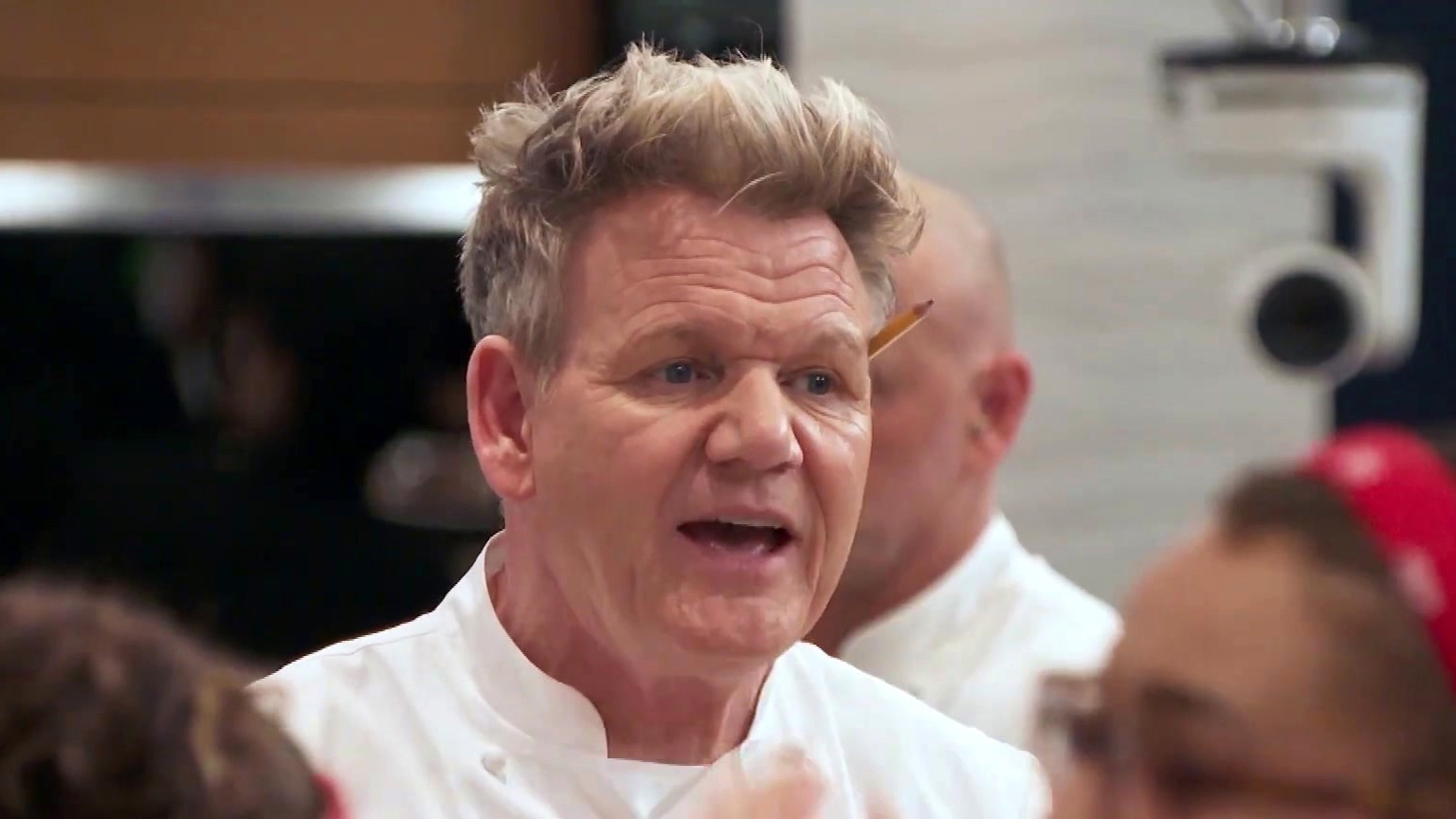 Hell's Kitchen: Gordon Ramsay Pulls Out His Towel Of Terror