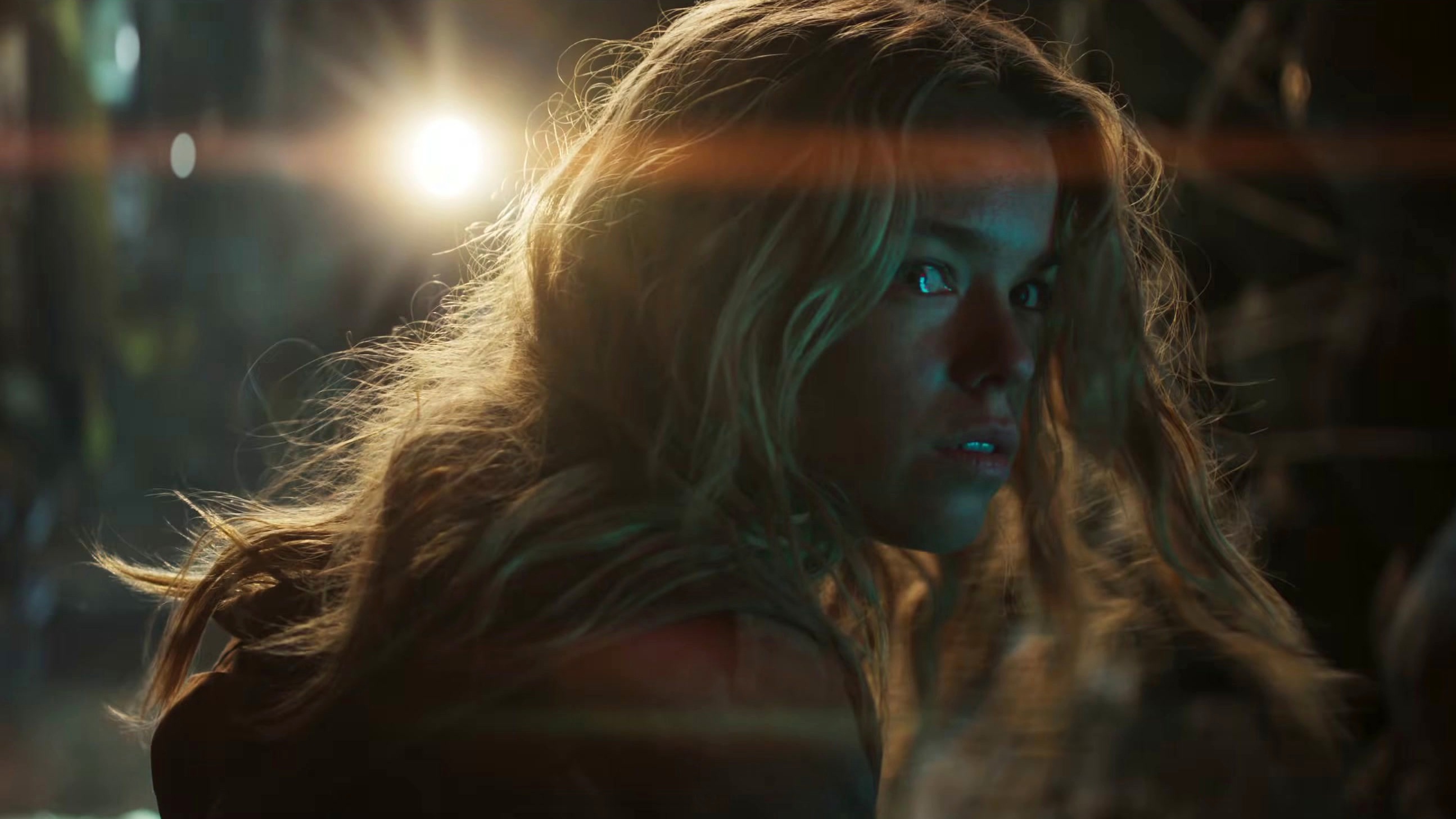 Supergirl (Teaser Trailer)