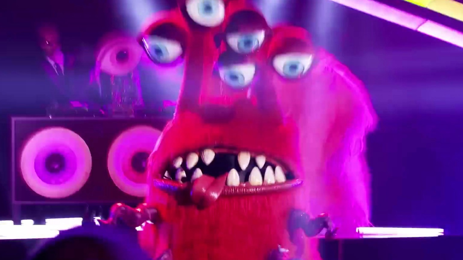 The Masked Singer: Googly Eyes Full Performance
