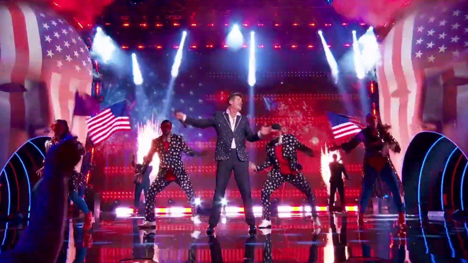 The Masked Singer: Red, White And Clue