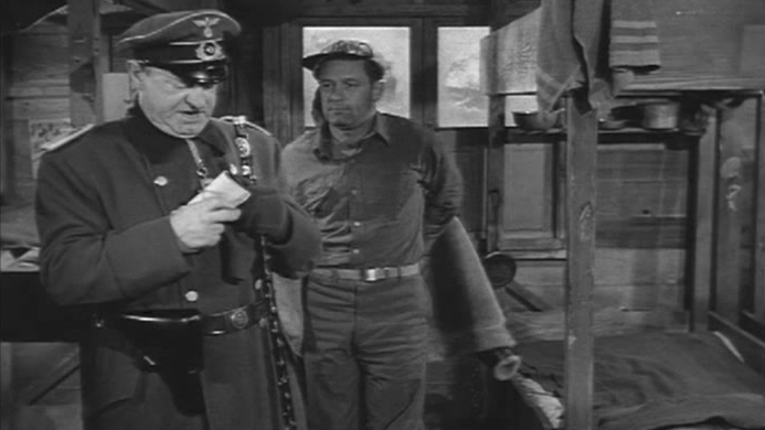 Stalag 17: Fall In