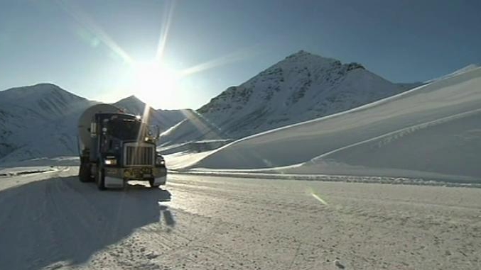Ice Road Truckers: New King of the Dalton