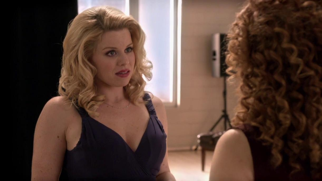 Smash: Ivy Is Upset With Leigh