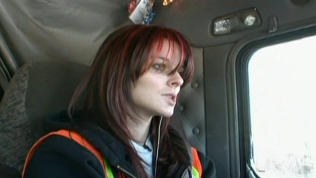 Ice Road Truckers: Hittin' The Skids