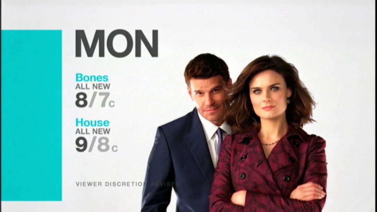 Bones: The Suit On The Set