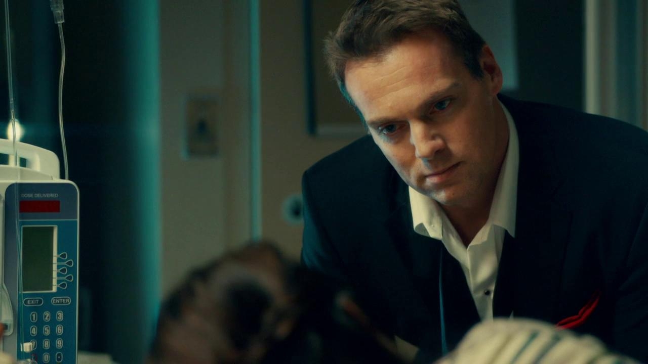 Saving Hope: Alex Goes To See Charlie In A Coma. He Doesn't Want Her To Give Up On Him