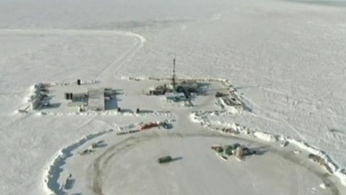 Ice Road Truckers: Man Vs. Ice