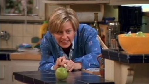 Ellen: Bowl, Baby, Bowl