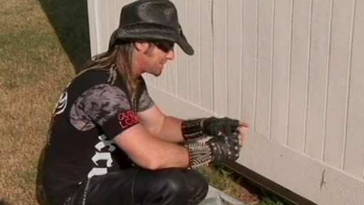 Billy The Exterminator: Sprayed By A Skunk!