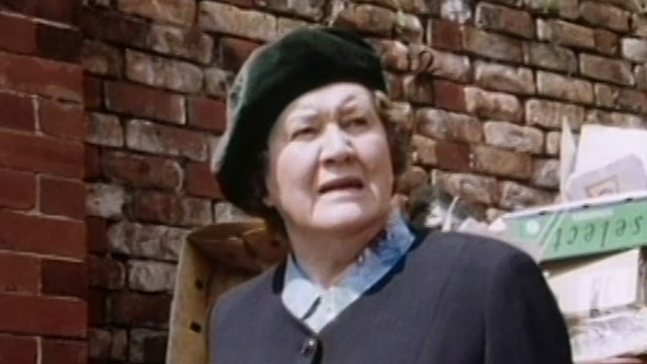 Hetty Wainthropp Investigates: Serving The Community
