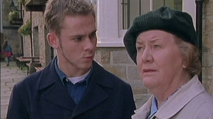 Hetty Wainthropp Investigates: For Love Nor Money