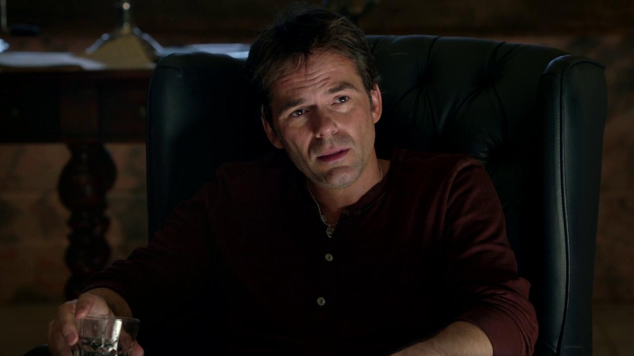 Revolution: Charlie Begs Miles To Help Her