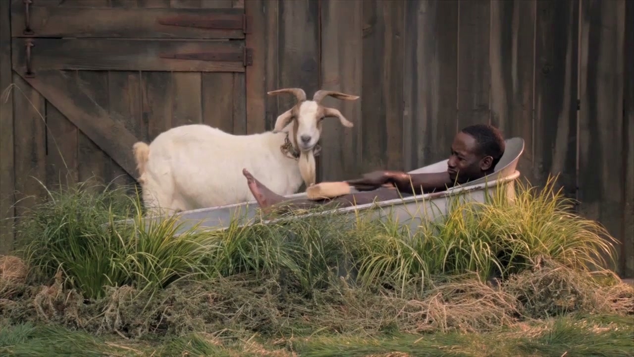 New Girl: Winston Loves Baths
