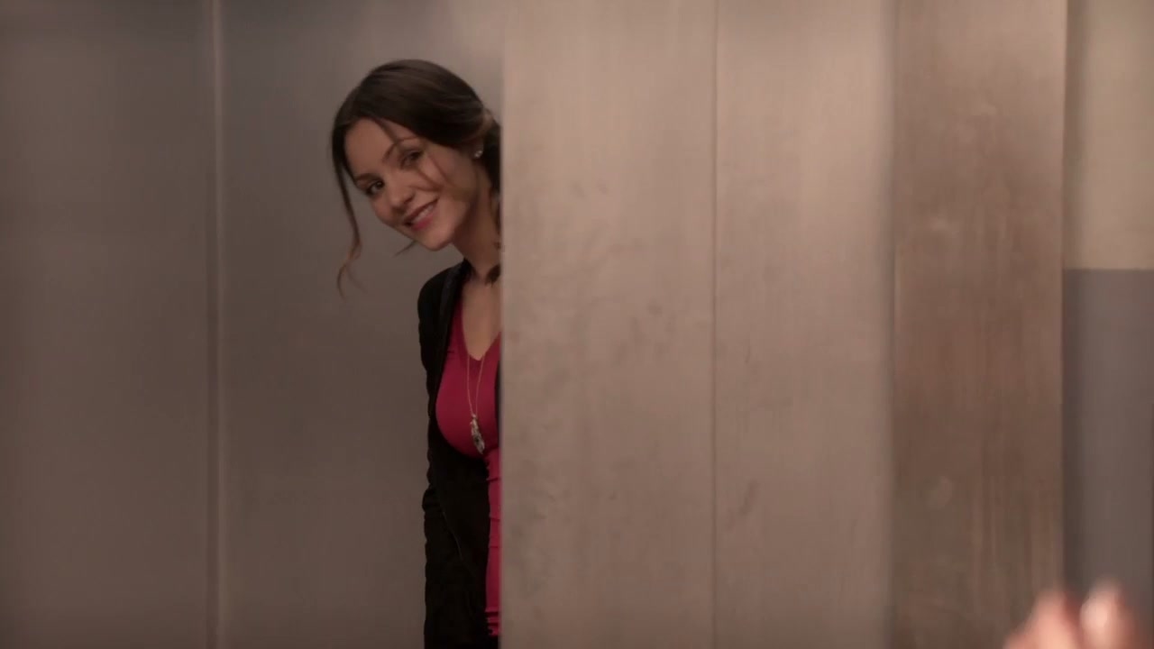 Smash: In An Elevator