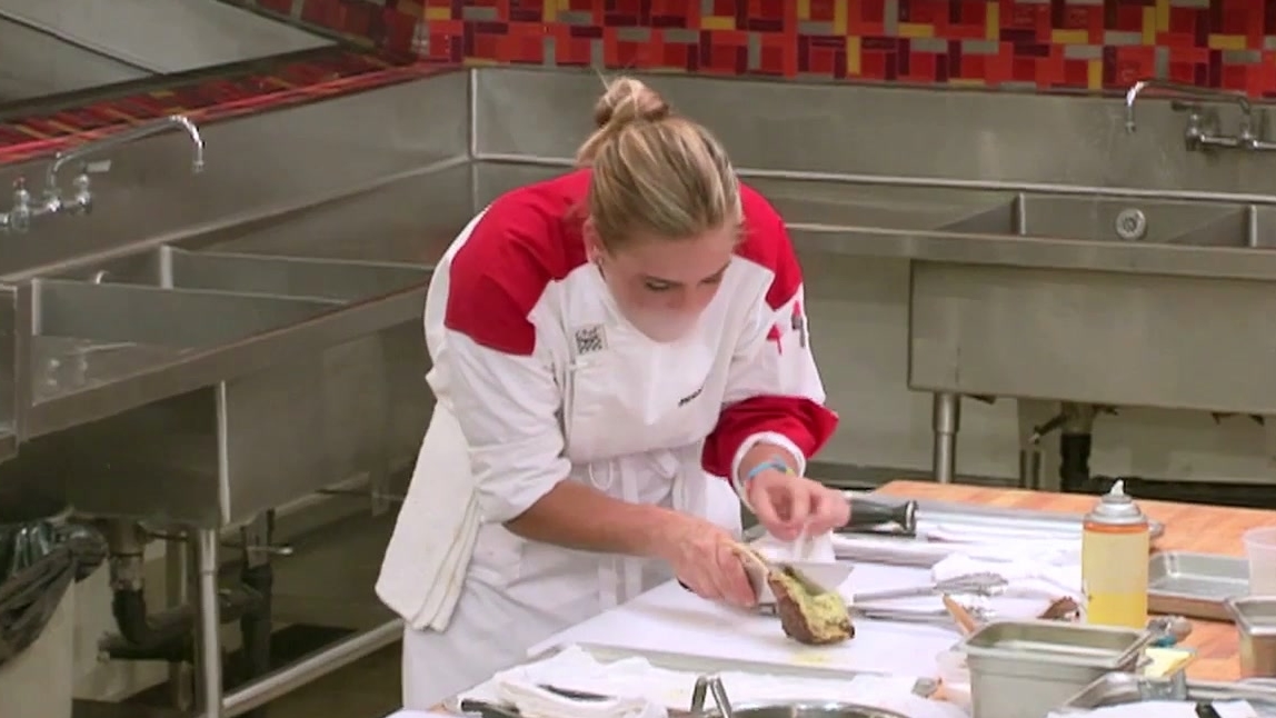 Hell's Kitchen: Cannot Slice The Lamb
