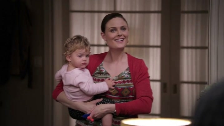 Bones: Bonding Time