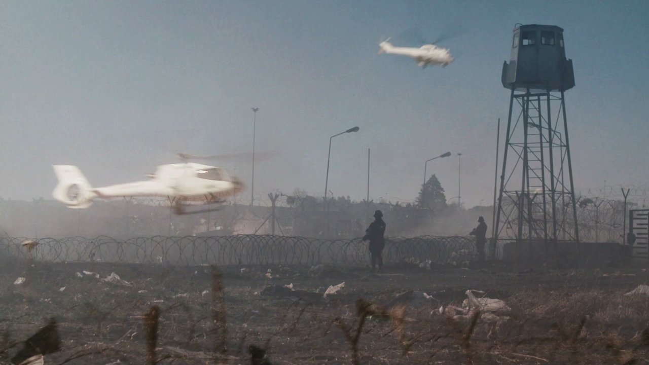 Who is the cast of district 9, District 9 (2009)