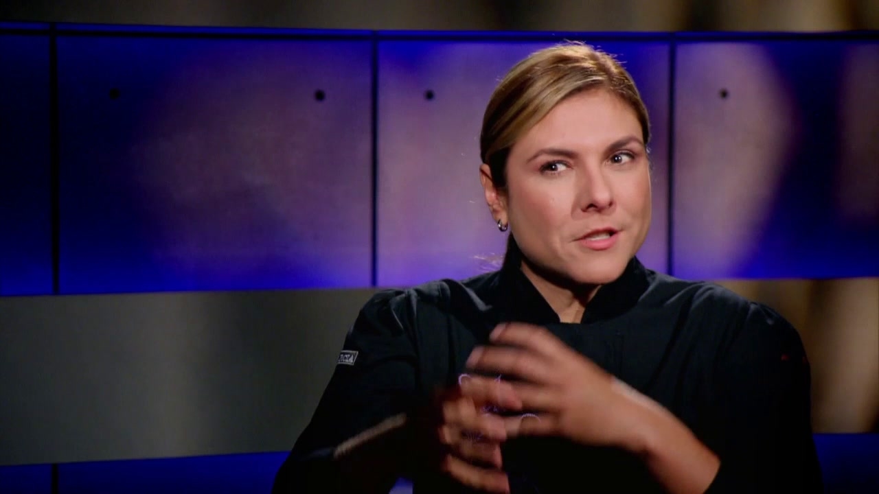 Food Fighters: Courtney vs. Chef Garcia