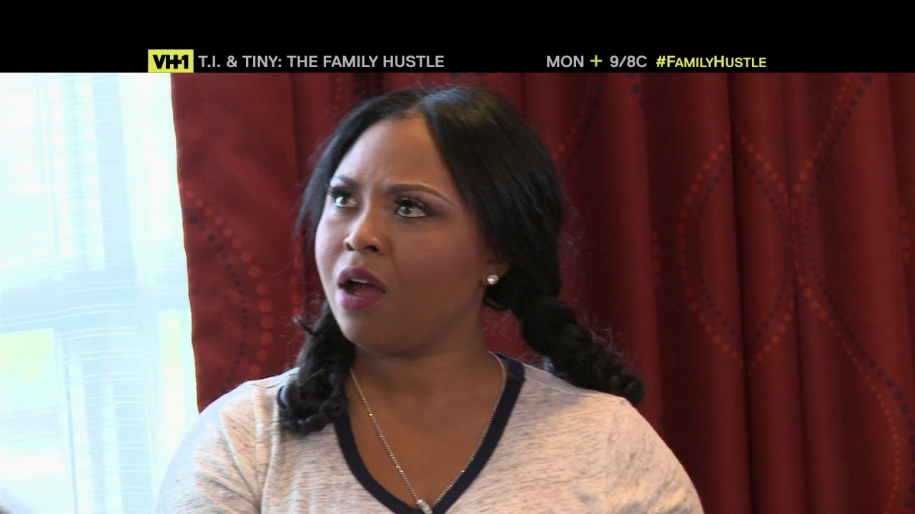 T.I. & Tiny: The Family Hustle: Hypnotist