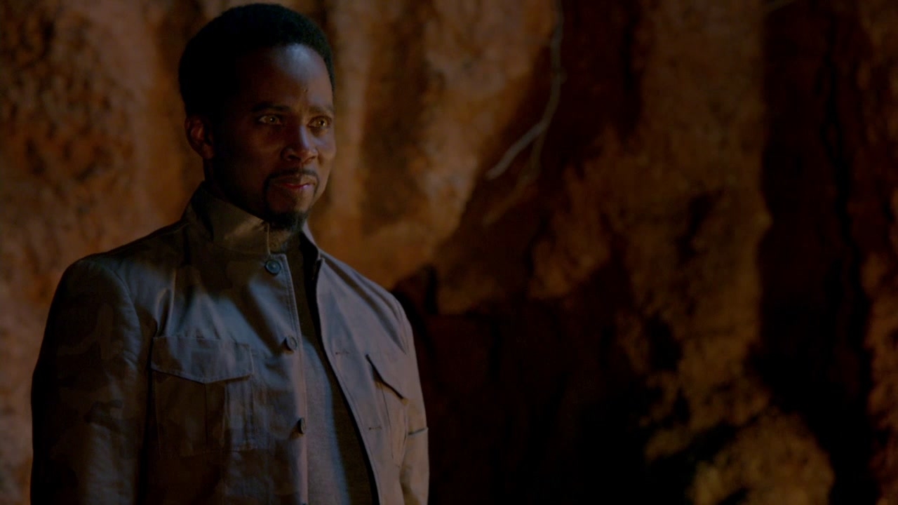 Constantine: Call Me Manny