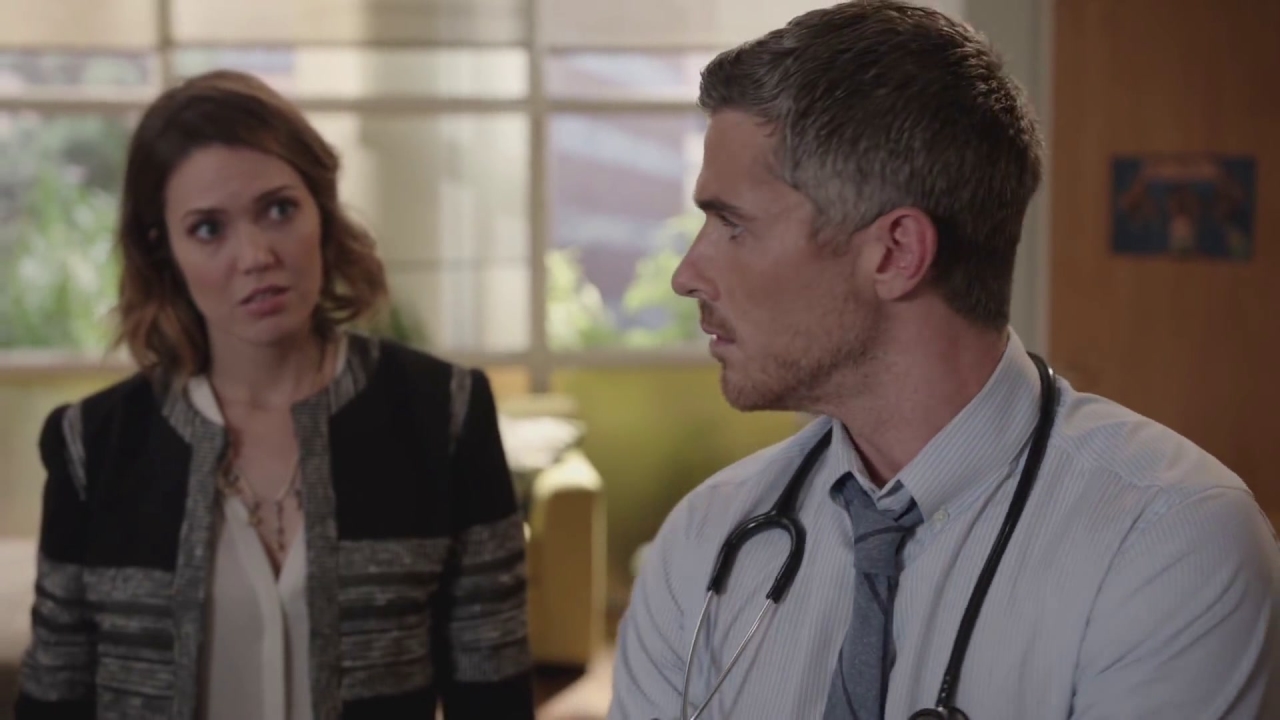Red Band Society: So He's Awake?