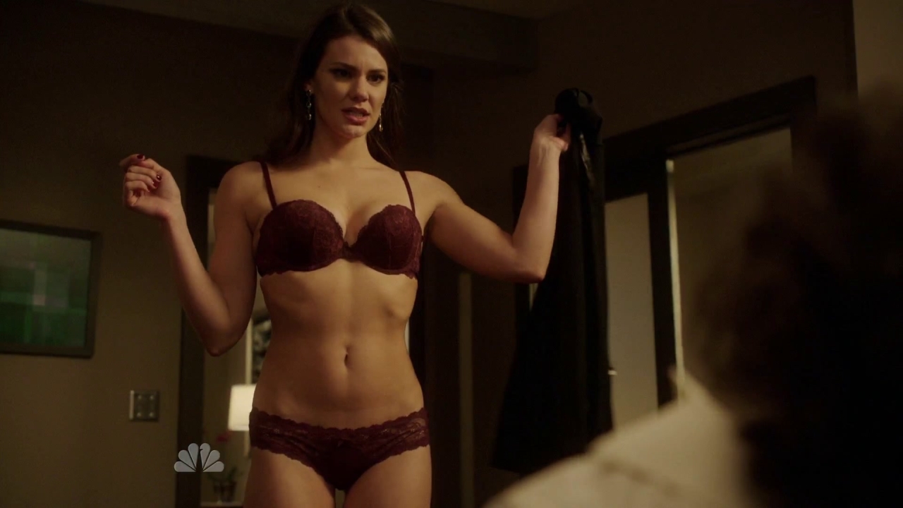 Grimm: Monroe's Racy Encounter