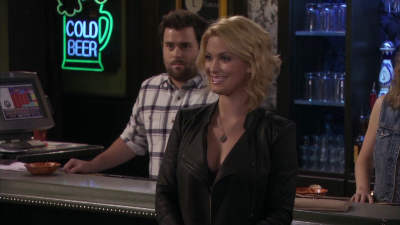 Undateable: An Imaginary Torch Walks Into A Bar