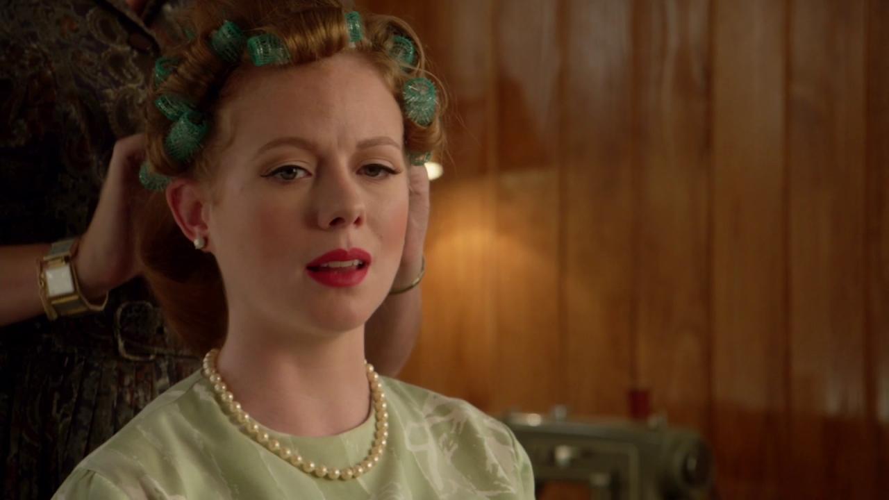 The Astronaut Wives Club: White House