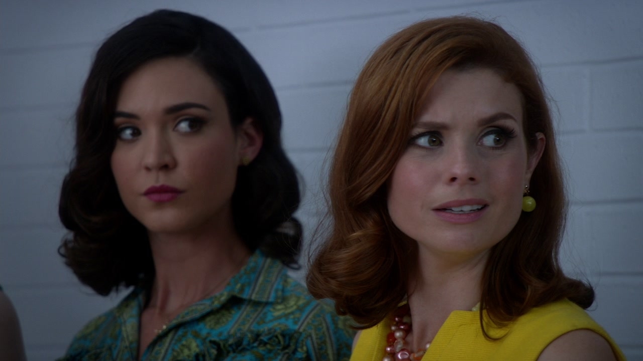 The Astronaut Wives Club: There are alot of wives in here