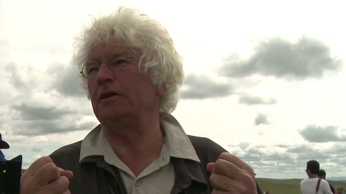 Wolf Totem: Director (US Featurette)