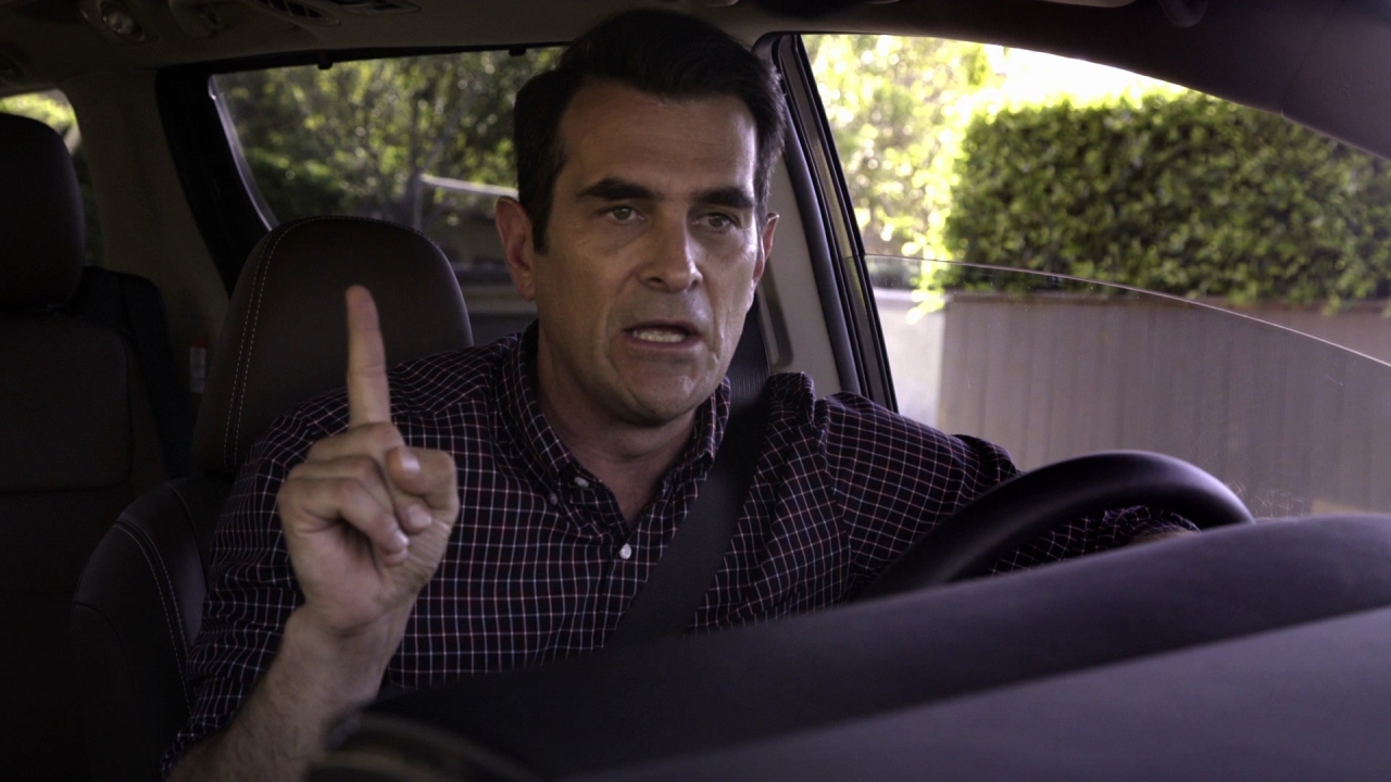 Modern Family: Follow That Car