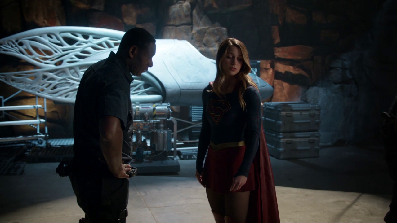 Supergirl: Livewire