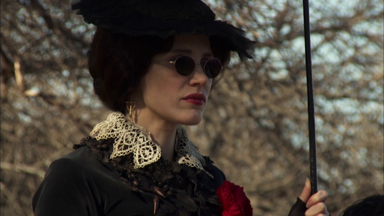 Crimson Peak: Color