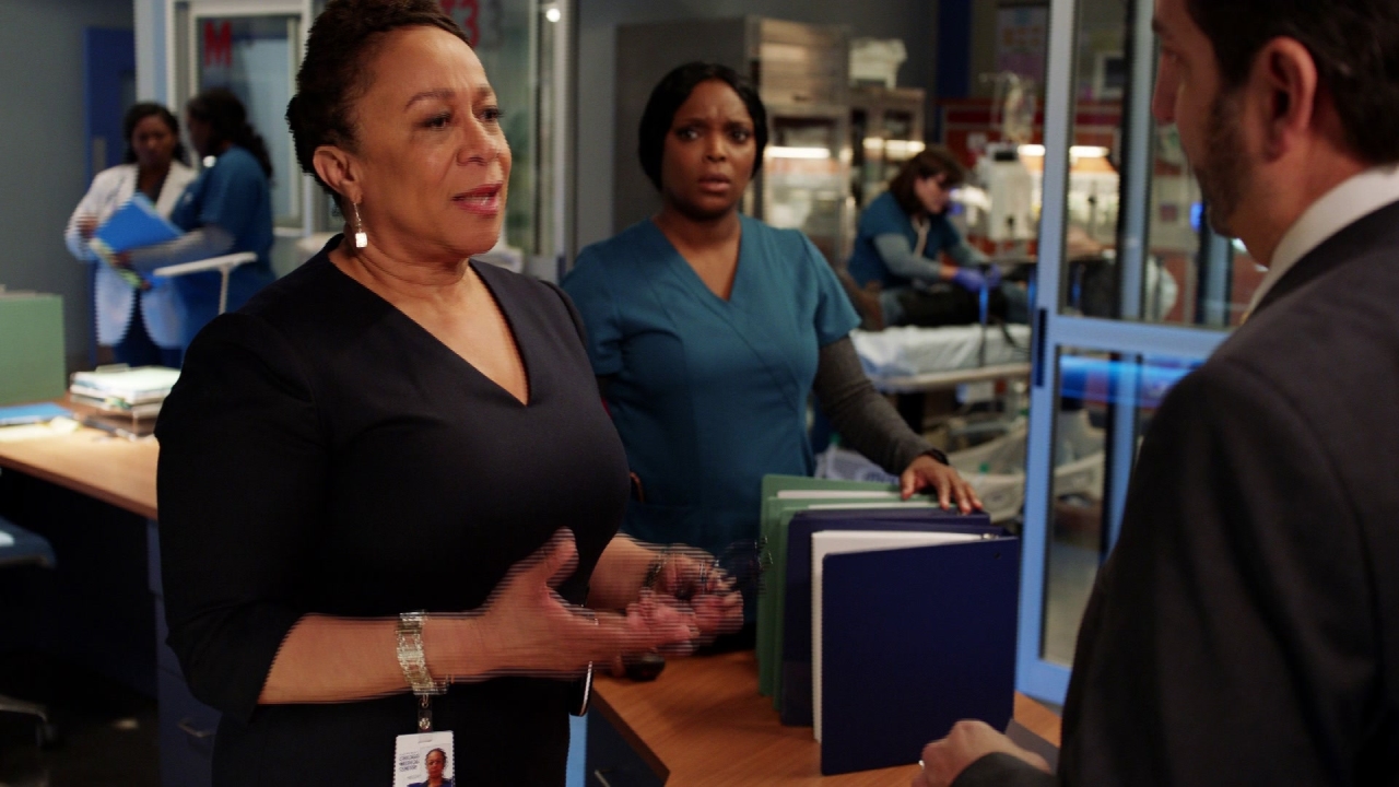 Chicago Med: Fingers Crossed