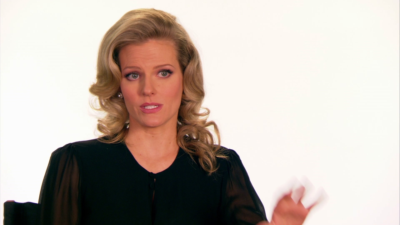 Fresh Off The Boat: Chelsey Crisp On What The Neighborhood Learns About Chinese New Year