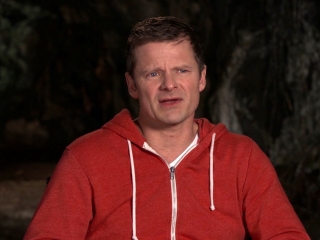 War For The Planet Of The Apes: Steve Zahn On Andy Serkis (International)