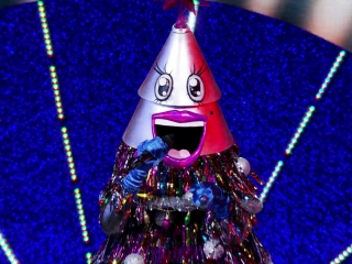 The Masked Singer: Tree Performs Think By Aretha Franklin - TV Guide